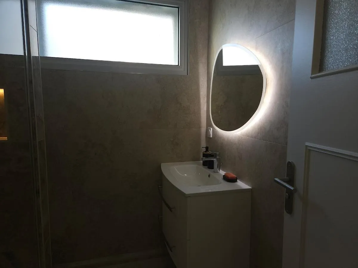 Centre Antibes Le Piadon 3 Pieces Neuf Parking Apartment